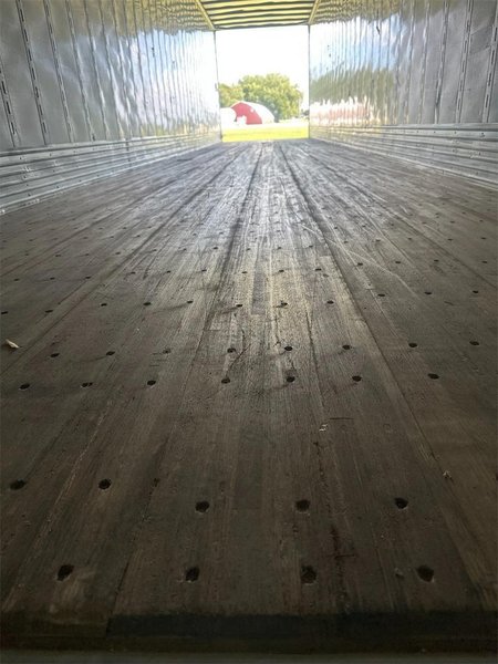 2023 Vanguard 53 x 102 5V8VA5329PM307079