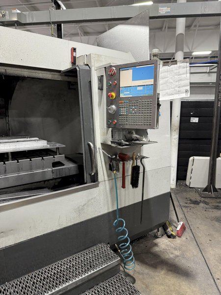 2013 Haas VM-6 Used CNC Vertical Machining Center For Sale