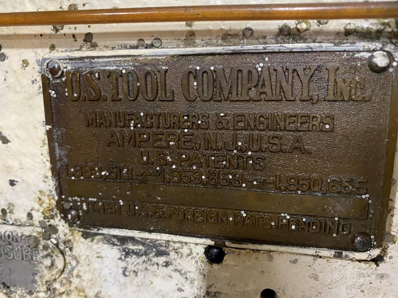 US Multislide Model 33 Multi-Slide Machine