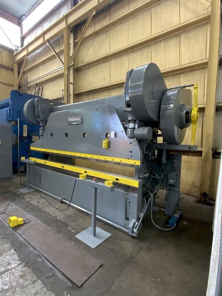 225 TON X 14' CINCINNATI PRESS BRAKE: STOCK #81401