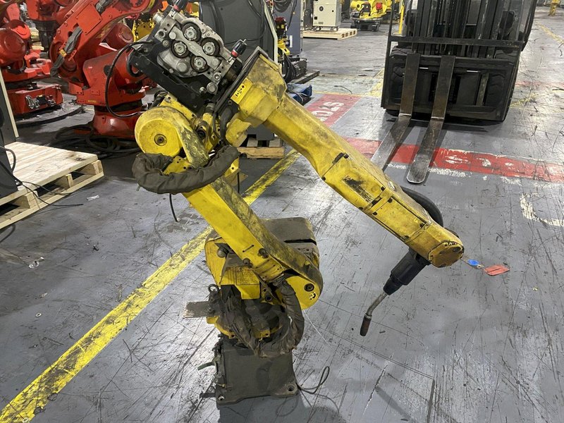 FANUC – ArcMate 100iC/6L w/ R-30iB Controls PARTS ONLY