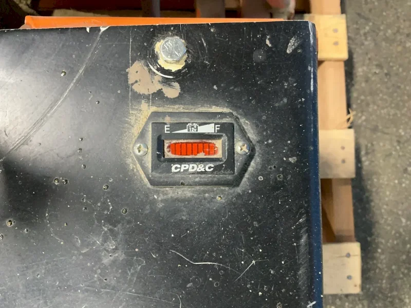 PRESTO 2200 LBS ELECTRIC PALLET JACK  -  PSL-22/27-E
