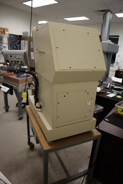 S-T INdustries 20-3700 OPtical Comparator, 14" Screen, Quadra-Check 200 DRO, Surface and Profile Illumination, Portable Stand- Auction Item