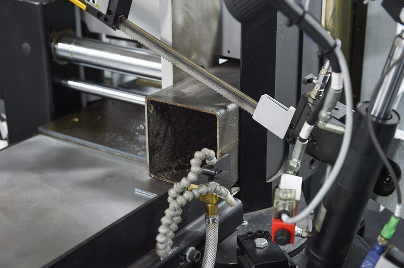 NEW 13" x 18" HYD-MECH MODEL S-20A AUTOMATIC HORIZONTAL PIVOT BAND SAW