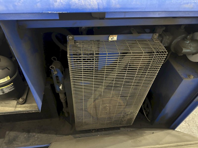 30 HP QUINCY ROTARY SCREW AIR COMPRESSOR: STOCK #79314