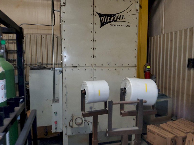 8 CARTERIDGE MICRO-AIR DUST COLLECTOR: YOBRO #25323