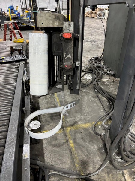 M.J MAILLIS WULFTEC MODEL #WCRT-200 LARGE CAPACITY SHRINK WRAP MACHINE: YOBRO #25092