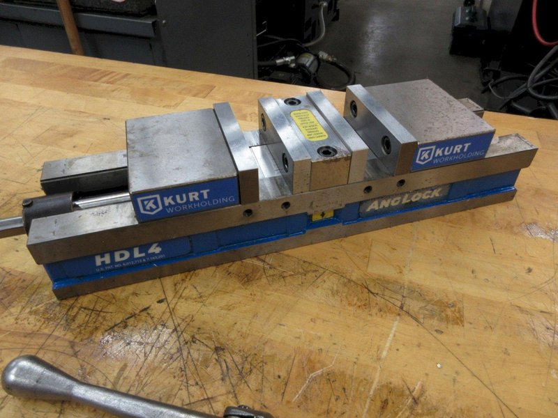 Kurt HDL4 4&quot; Double Lock Machine Vise with Hard Jaws and Handle- Auction Item