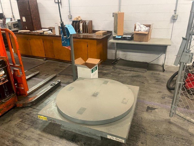 5000 LB. HYDRAULIC TURN TABLE: STOCK #77269