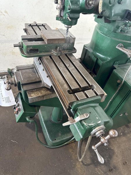 2 HP BRIDGEPORT SERIES 1 VERTICAL MILL. STOCK # 0774825