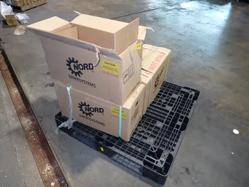 NORD DRIVE SYSTEMS 1 HP GEAR DRIVES   -  SK80LP/4 CUS TW  92372.1ABDH-80LP/4