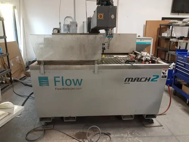 2019 FLOW MACH 2 1313B | Waterjet Cutters