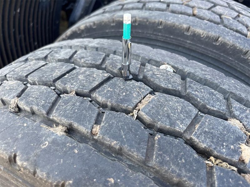 2024 Volvo VNL64T860 4V4NC9EH8RN650845