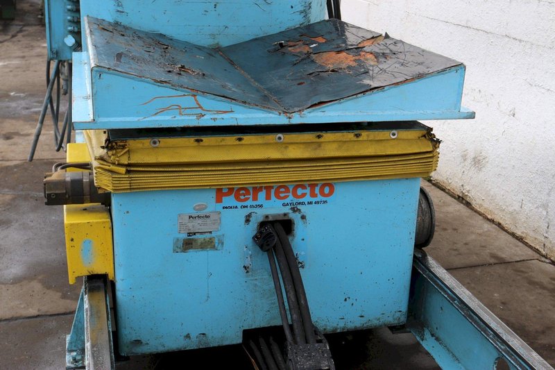 30,000 LBS X 63" PERFECTO COIL REEL &amp; CAR: STOCK #71130