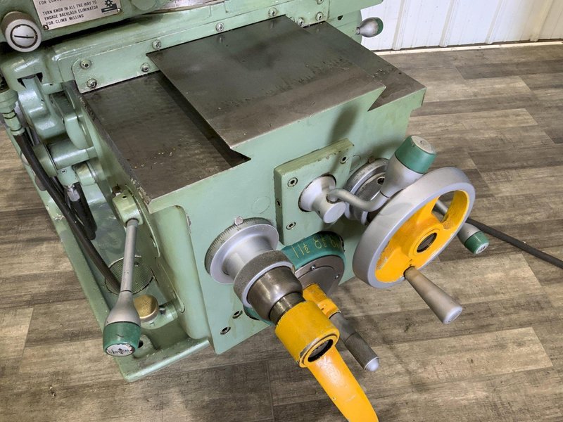 205-12 CINCINNATI CINEL 60 UNIVERSAL HORIZONTAL MILLING MACHINE: STOCK #81258