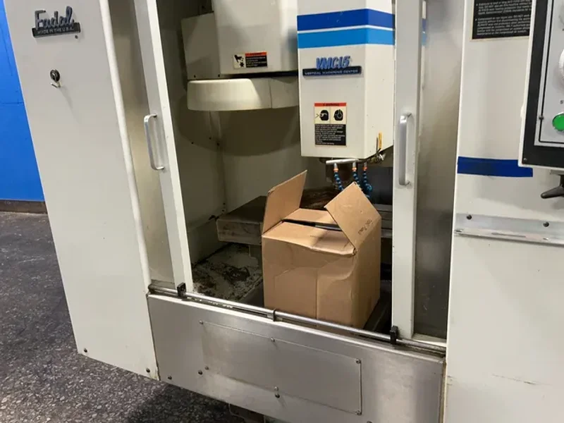 FADAL ENGINEERING 16” X 30” CNC VMC   -  914-15