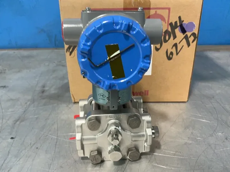 Honeywell 50 Psi Differential Pressure Transmitter - Std810-e1hn6as-1-a-chc-11s-a-20a6-00-0000
