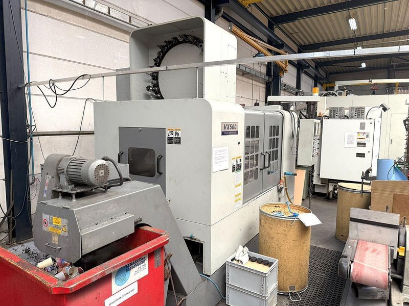 Hyundai-Kia VX500 X: 1060 / Y: 510 / Z: 635 mm