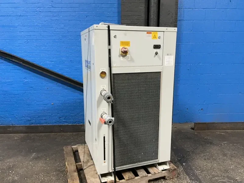 DIMPLEX THERMAL SOLUTIONS 3 HP CHILLER  -  SVI-3000-M