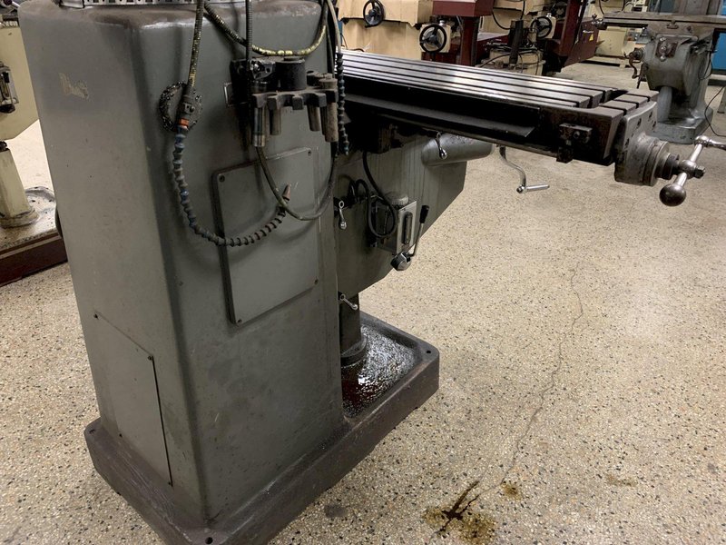 Seiki Model 3VS Variable Speed Vertical Milling Machine