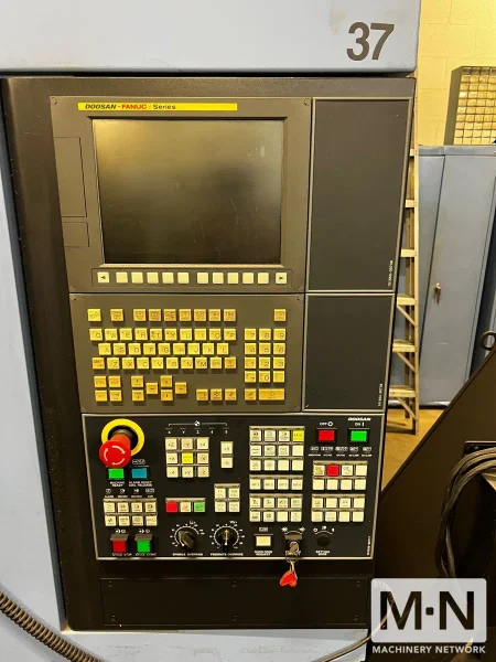Doosan DNM 400 II CNC Vertical Machining Center, 2013