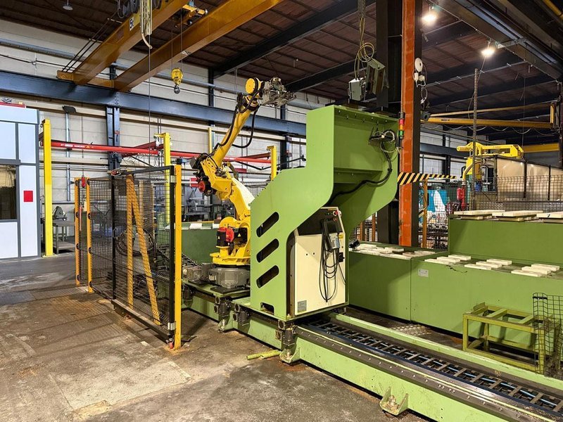 Fanuc Manipulator R2000 iB