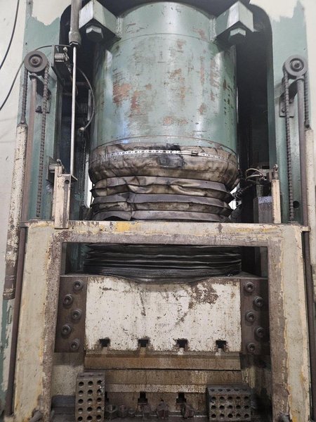 750 Ton Etchells Hydraulic Coining Press, 1975