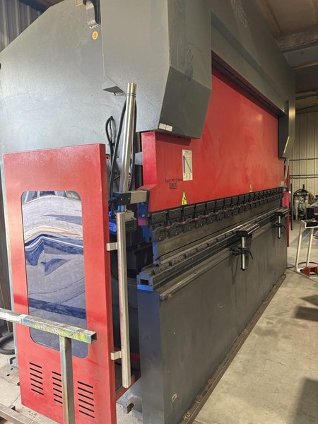 275 Ton x 10′ Durmapress Hydraulic Press Brake, 2023 – Belem DA69T Control, 6 Axis Backgauge