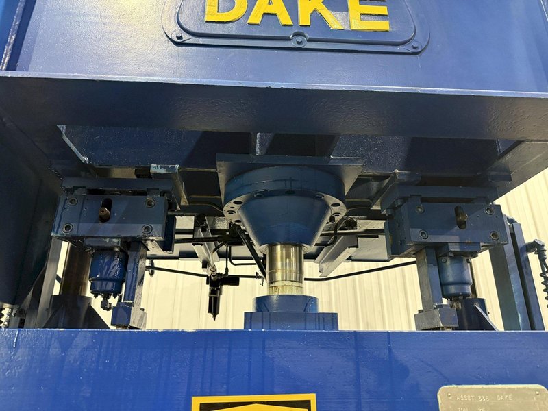 75 TON DAKE MODEL #18-558 HYDRAULIC 4-POST PRESS,  23&quot; STROKE: YOBRO #24094