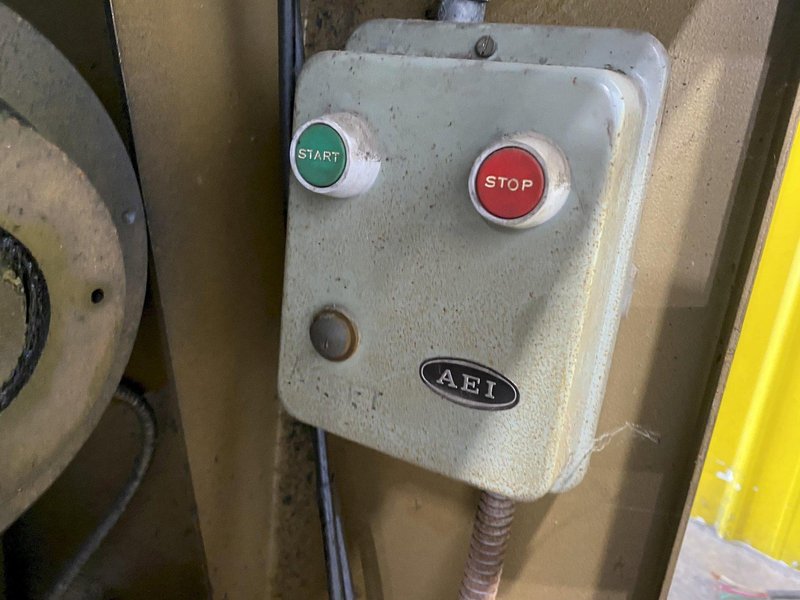 16"  STARTRITE MODEL #216H VERTICAL BANDSAW: STOCK #19278