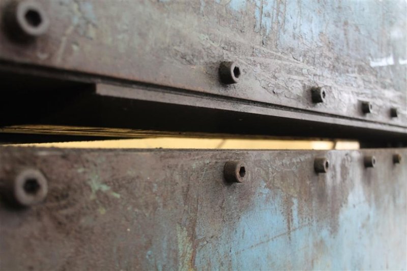 4' HYDRAULIC SHEAR: STOCK #59885