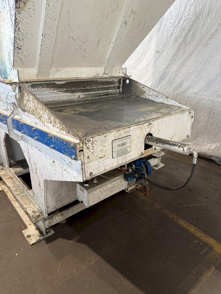 60 HP VECOPLAN RG42/60 XL SHREDDER(NEW IN 2006) STOCK # 0670925