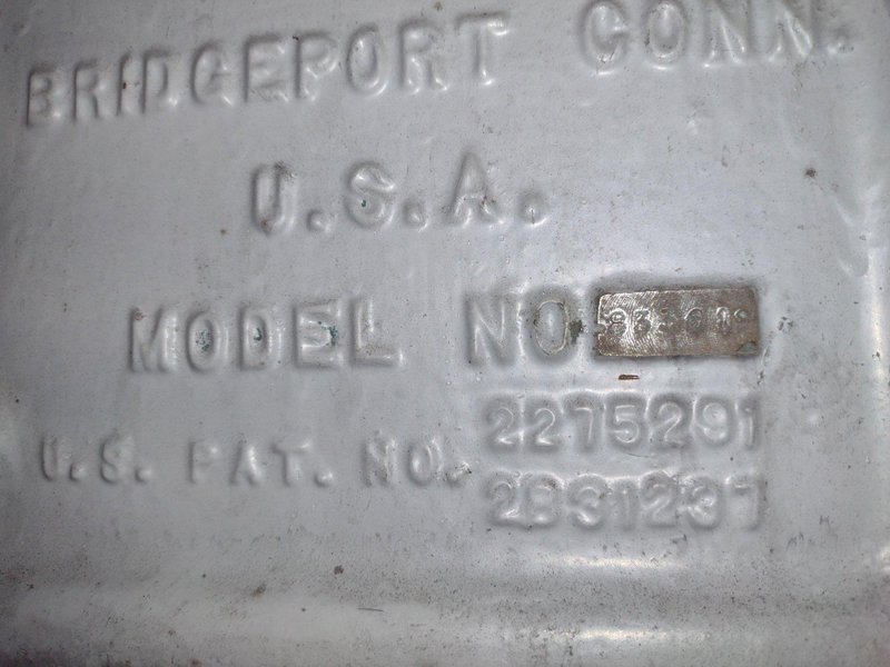 1 HP BRIDGEPORT MODEL J VERTICAL RAM TYPE MILL: STOCK 19390