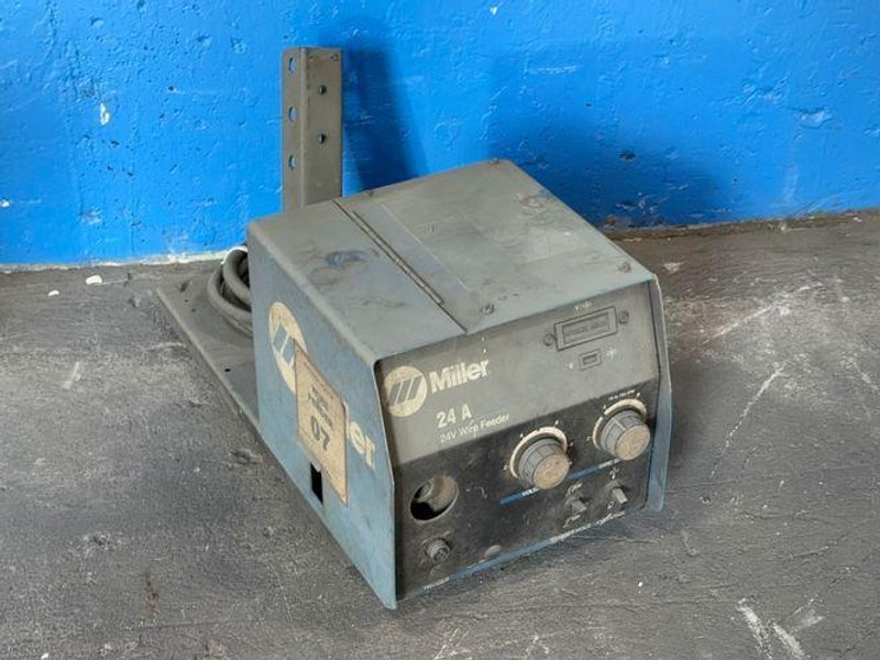 Miller  Wire Feeder - 24a