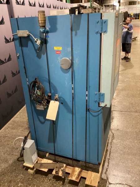 TENNEY TTC-220-I ENVIRONMENTAL TEST CHAMBER OVEN USED