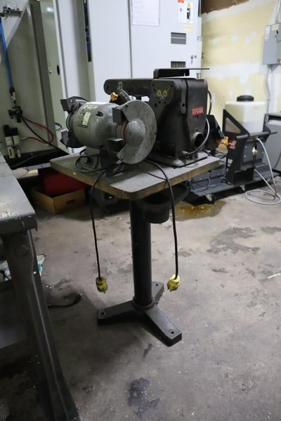 Washington 6&quot; Bench Grinder and Ryobi Combination 6&quot; Belt, 6&quot; Disc Grinder on Stand- Auction Item