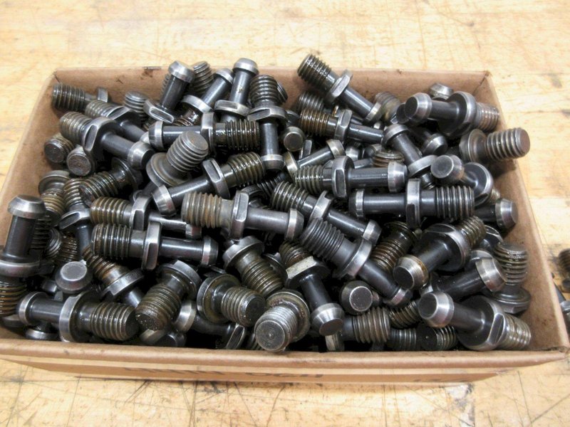 Command RB4E-0003 Used 40 Taper Tool Holder Retention Knobs, Box Full Dozens of pcs- Auction Item