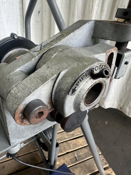 VICTAULIC  MODEL # VE106 ROLL GROVING TOOL / TRIPOD STAND: STOCK #78565