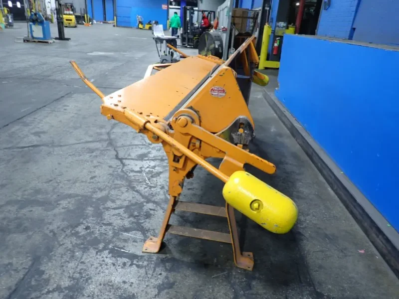 DREIS &amp; KRUMP MANUFACTURING CO 96" / 14 GAUGE BENDING BRAKE  -  814