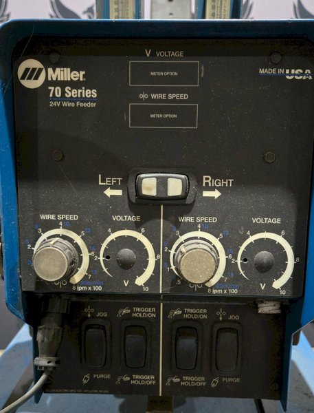 MILLER AUTO DELTAWELD 452 MIG WELDER WITH WIRE FEEDER USED