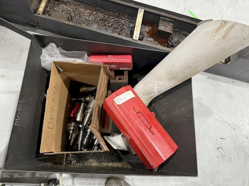 2013 Mitsubishi DV-1000 CNC Vertical Machining Center For Sale