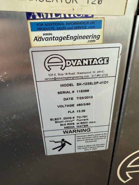 ADVANTAGE ENGINEERING WATER-CIRCULATING TEMPERATURE CONTROL UNIT. STOCK # 1116224