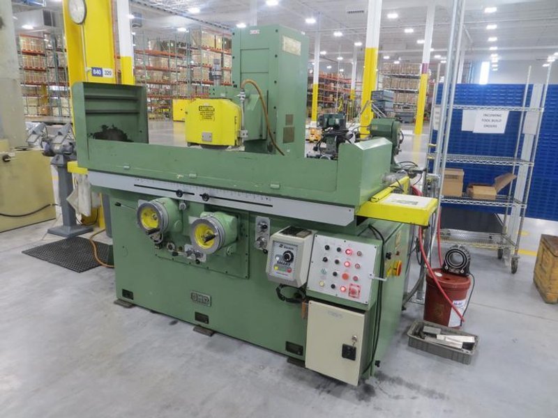 GMP SG-1000/400 Hydraulic Surface Grinder with OS Walker Smart Chuck Control, 12"x36" Fine Line Chuck, OTW Dresser and MORE- Auction Item