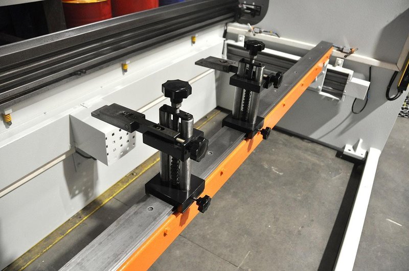 Ermak - Eco-Bend 200 ton x 3600 mm CNC