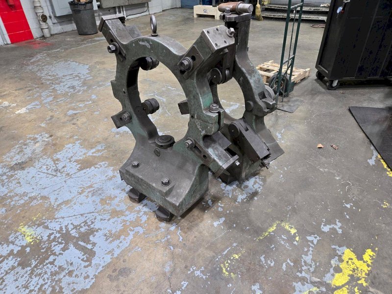 40" X 240" MONARCH ENGINE LATHE: YOBRO #24974