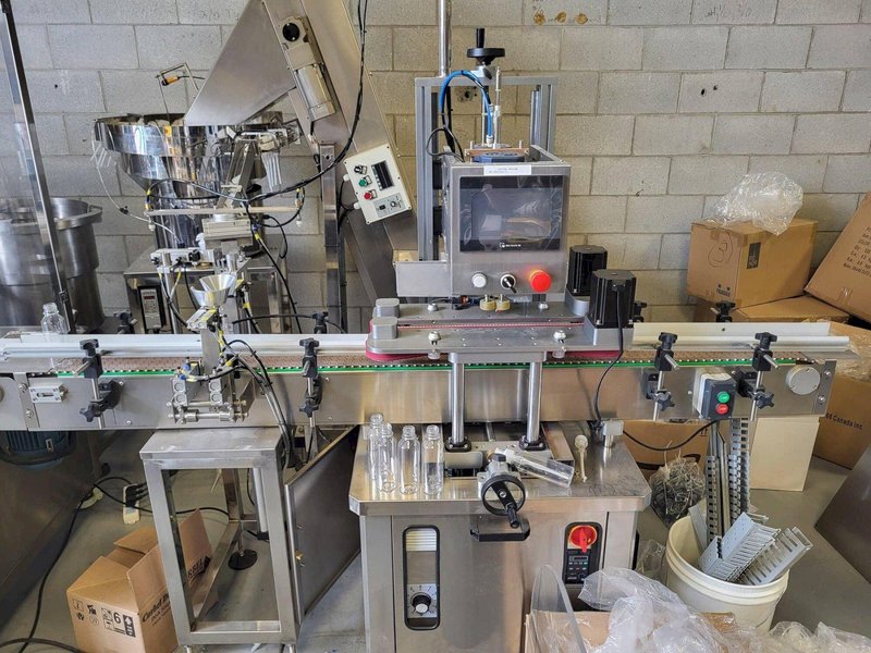 Sinoped Automatic Capping Machine, Capable of Pump Cap/Plunger Application, 2020