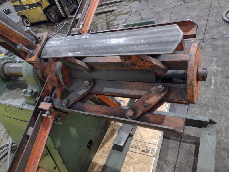 BRADBURY MOTORIZED COIL REEL UNCOILER: YOBRO #24950