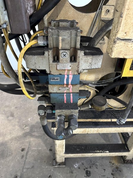 15 TON C-FRAME HYDRAULIC PRESS. STOCK # 0102523