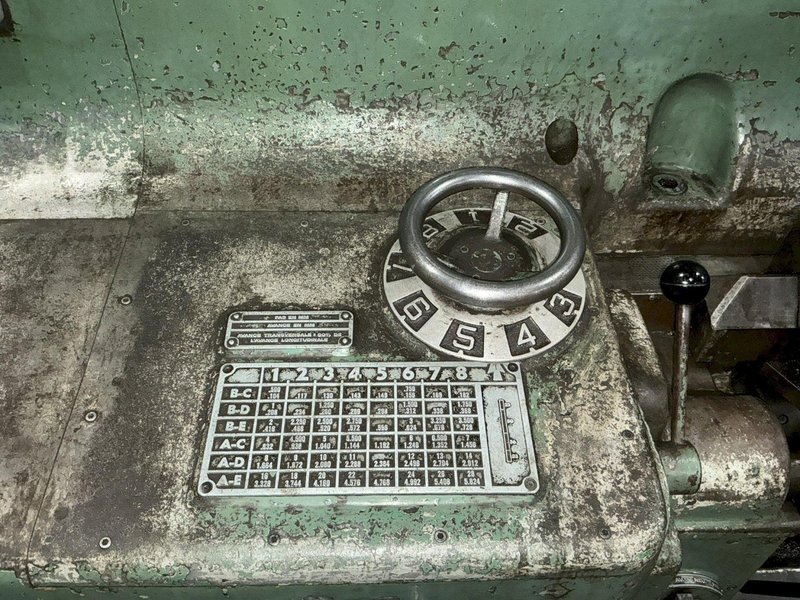 44" X 252" MONARCH MODEL #4025-31X252 HEAVY DUTY ENGINE LATHE: YOBRO #24974