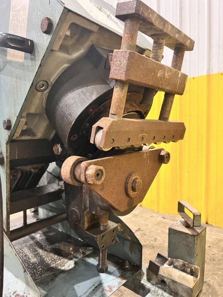 GULLCO MODEL #KBM-28 PLATE BEVELING MACHINE: YOBRO #24075